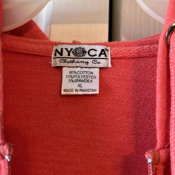 NYCA coral short sleeve zip up jacket with hood. XL - Picture 2 of 4